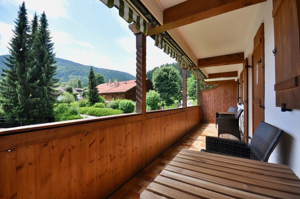 Bio Design Boutique Landhaus St Georg Bad Wiessee Exterior photo